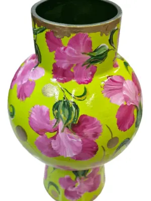 handbeschilderd glazen kunst vaas van izartshop met gele en roze bloemen