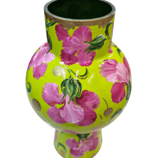 handbeschilderd glazen kunst vaas van izartshop met gele en roze bloemen