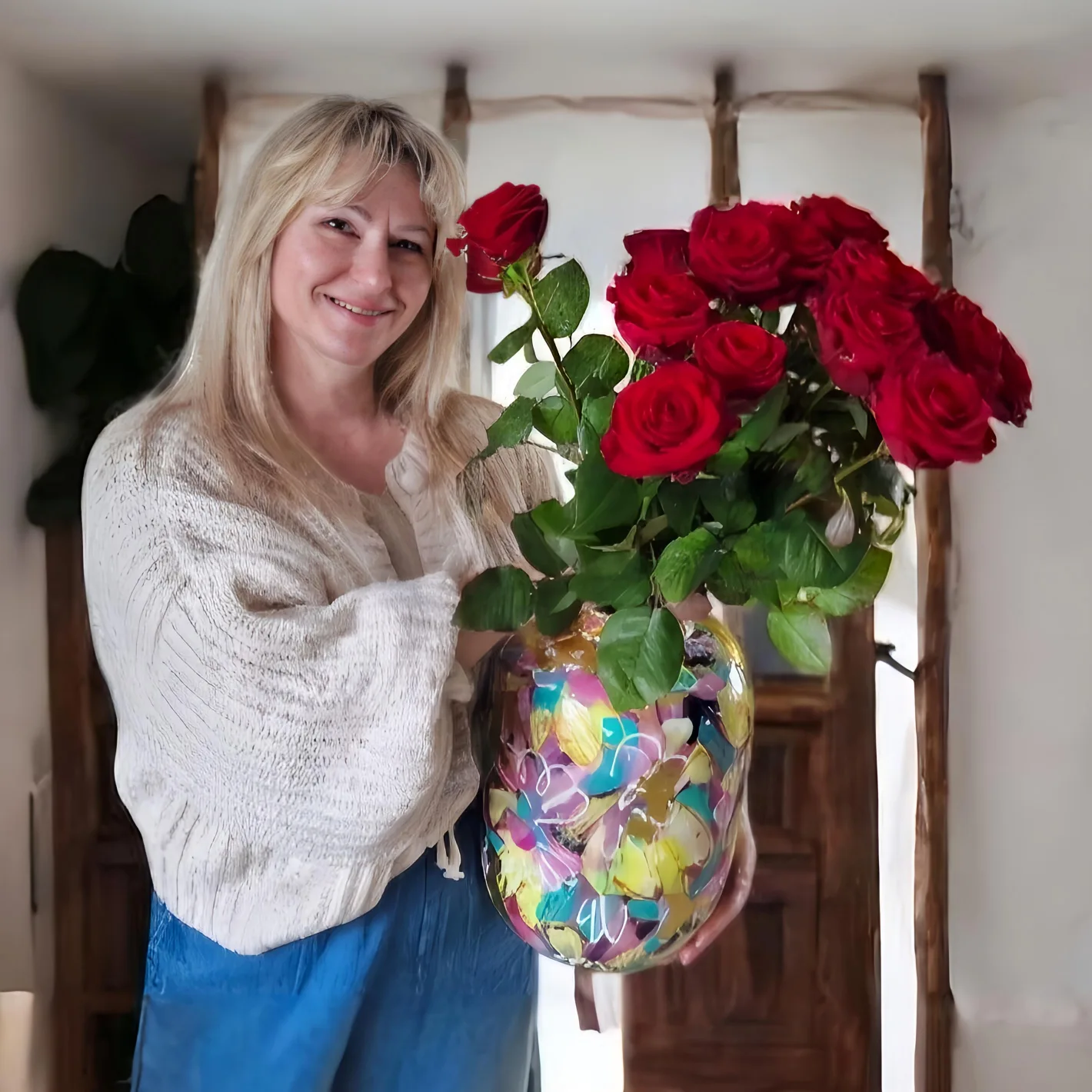 Izartshop - handgemaakte kunst, beschilderde vazen en resin sieraden