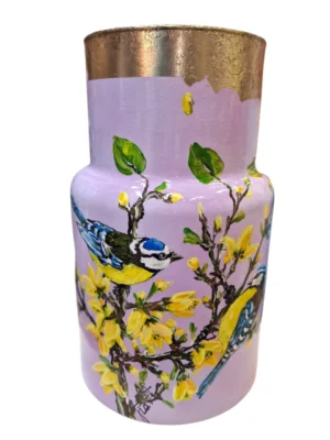 Izartshop handbeschilderde vaas in floraal design met goudblad. Paars H 30 cm D 15 cm