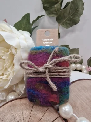 handgevilte zeep Un Coin de Provence patchouli zwart – ambachtelijke Franse zeep circa 100 gram