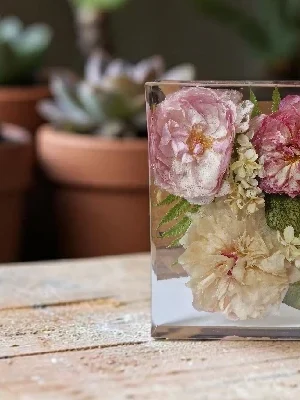 handgemaakte resin atristieke creaties, ook op bestelling, izartshop